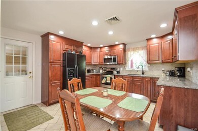 4408 Sunset Dr, Coopersburg, PA 18036 - photo 7