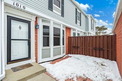 1010 Annagladys Drive-6.jpg-SMALL