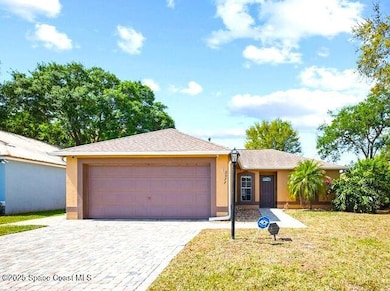 2977 Sebastian Ln, Melbourne, FL 32935 - photo 3