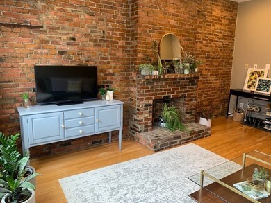 235 Washington St unit 2, Brookline, MA 02445 - photo 2