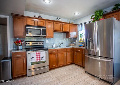 6501 N 52nd Dr, Glendale, AZ 85301 - photo 7