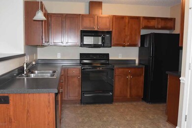 2552 B Saddleback Dr, Winterville, NC 28590 - photo 3