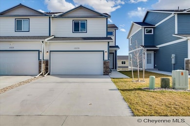 1529 Alyssaelaine Dr, Cheyenne, WY 82007 - photo 2