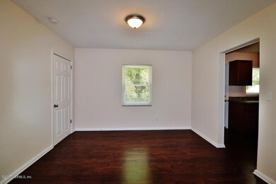 5773 Cherry Laurel Dr, Jacksonville, FL 32210 - photo 3