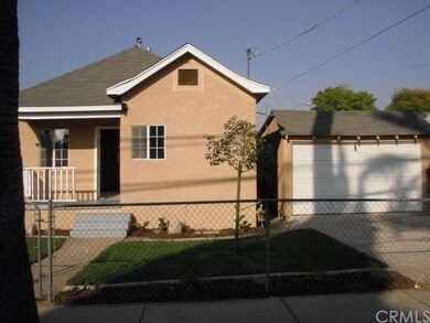 Front w/full Garage