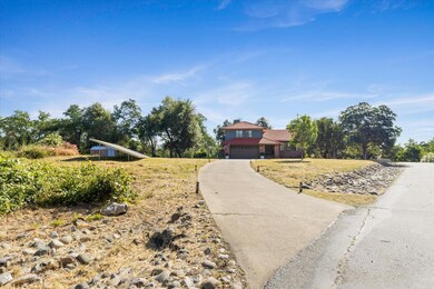 8753 Glendive Ln, Redding, CA 96001 - photo 5