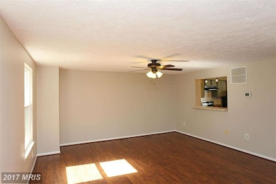 7525 Summer Blossom Ln, Columbia, MD 21046 - photo 7