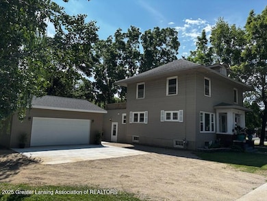 204 N Whittemore St, Saint Johns, MI 48879 - photo 6