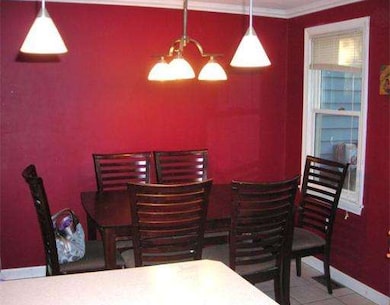 50 Merrimack Meadows Ln, Tewksbury, MA 01876 - photo 2