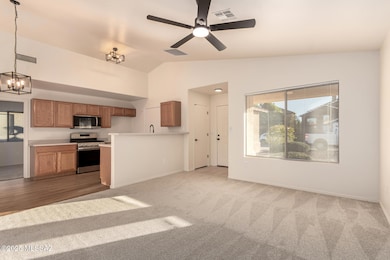 7739 S Lions Spring Way, Tucson, AZ 85747 - photo 4