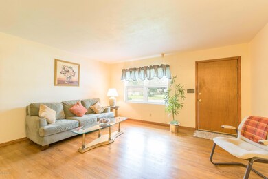 6555 Harlow Blvd, Jacksonville, FL 32210 - photo 5