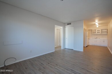 2346 E Broadway Rd unit B, Mesa, AZ 85204 - photo 3