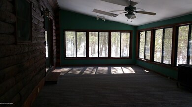 913 Gray Rocks Ln, Tafton, PA 18464 - photo 4