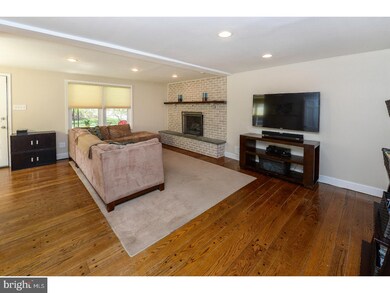 1515 W Wynnewood Rd, Ardmore, PA 19003 - photo 5