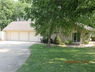 Front of Home showing Circle Drive