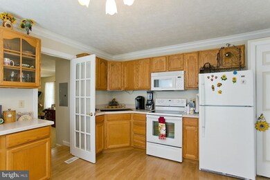 110 Churchill Dr, Stephens City, VA 22655 - photo 6