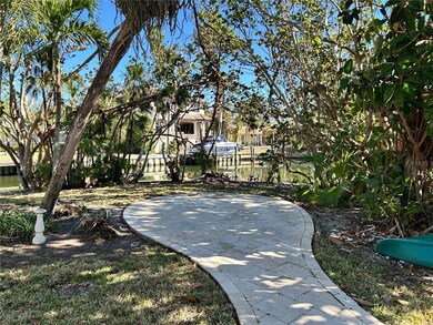 MATURE LANDSCAPING