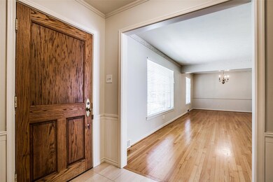 6143 Woodcrest Ln, Dallas, TX 75214 - photo 4