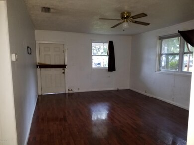 7133 Alton Ave, Jacksonville, FL 32211 - photo 4