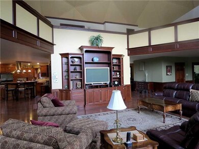 Great Room. The breathtaking 23X18 great room enjo