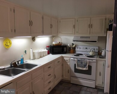 15A Fairway Rd, Reading, PA 19607 - photo 6