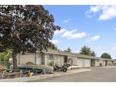 504 E 9th 14 St, Newberg, OR 97132 - photo 5