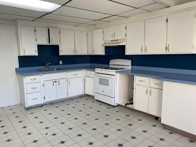 54 Burlington St unit 1, Woburn, MA 01801 - photo 7