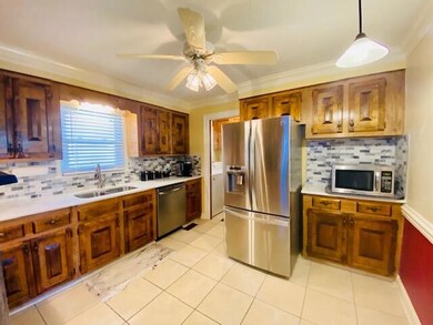 Large Kitchen