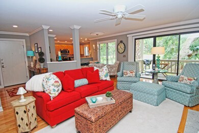 MLS_DSC_0046_living 5