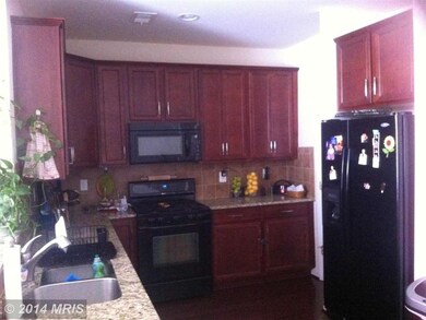 8209 Gibbs Way, Hyattsville, MD 20785 - photo 2