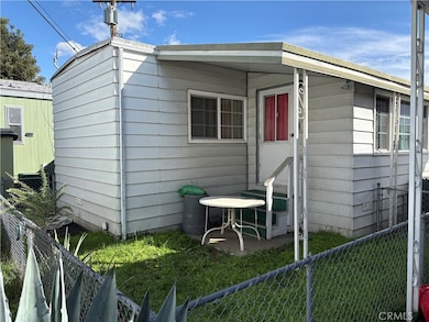 1380 N Citrus Ave unit D-10, Covina, CA 91722 - photo 4