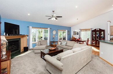 5113 SE 27th St, Des Moines, IA 50320 - photo 3