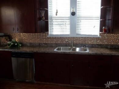 1042 Seward St, New Haven, IN 46774 - photo 5