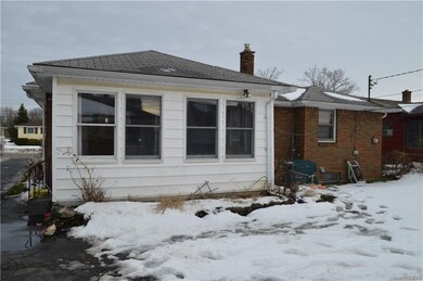 654 Shad St, North Tonawanda, NY 14120 - photo 4