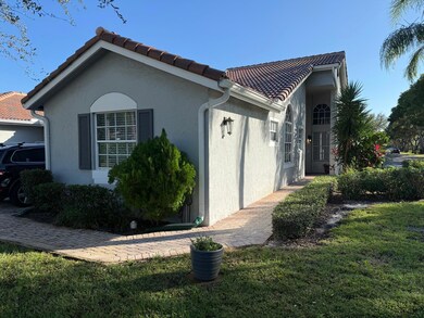 5180 Sabal Gardens Ln unit 4, Boca Raton, FL 33487 - photo 2