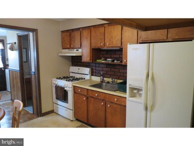 343 W 5th St, Lansdale, PA 19446 - photo 6