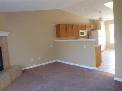 111 Elizabeth kitchen
