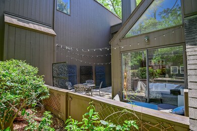 256 Litchfield Ln, Houston, TX 77024 - photo 6