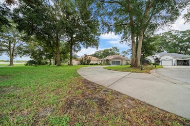 10614 SW 71st Cir, Ocala, FL 34476 - photo 2