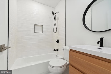 673 N Preston St unit 4, Philadelphia, PA 19104 - photo 7