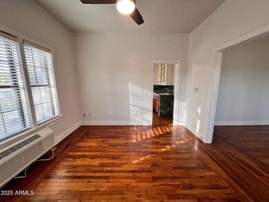 902 E Palm Ln unit 1, Phoenix, AZ 85006 - photo 3