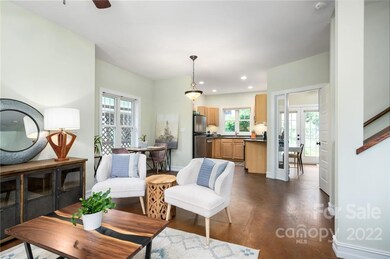 Open Floorplan Perfect for Entertaining