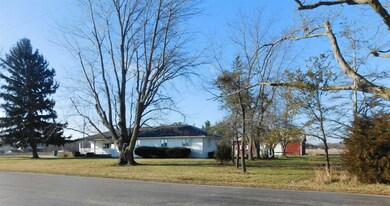 2024 W Division Rd, Huntington, IN 46750 - photo 2