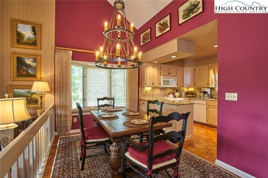 234 Stringfellow Ln, Blowing Rock, NC 28605 - photo 3