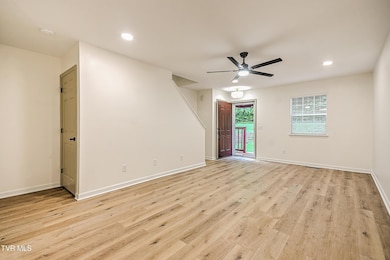 2971 Broad St unit 163, Bristol, TN 37620 - photo 3