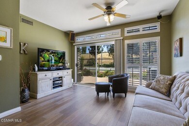 007_11529-treeview-court-moorpark-ca-usa