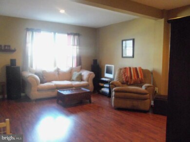 27 Guilford Place, Burlington, NJ 08016 - photo 3