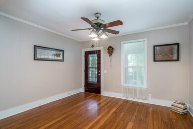 111 Mcphail St, Tomball, TX 77375 - photo 7