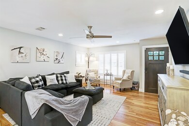 5213 De Lange Ln, Houston, TX 77092 - photo 5