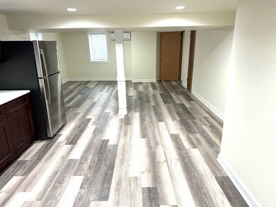 unlisted-address, Westchester, IL 60154 - photo 4